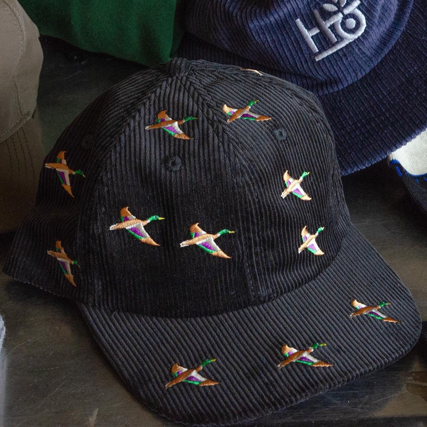 Gorra de cordón de ánade real