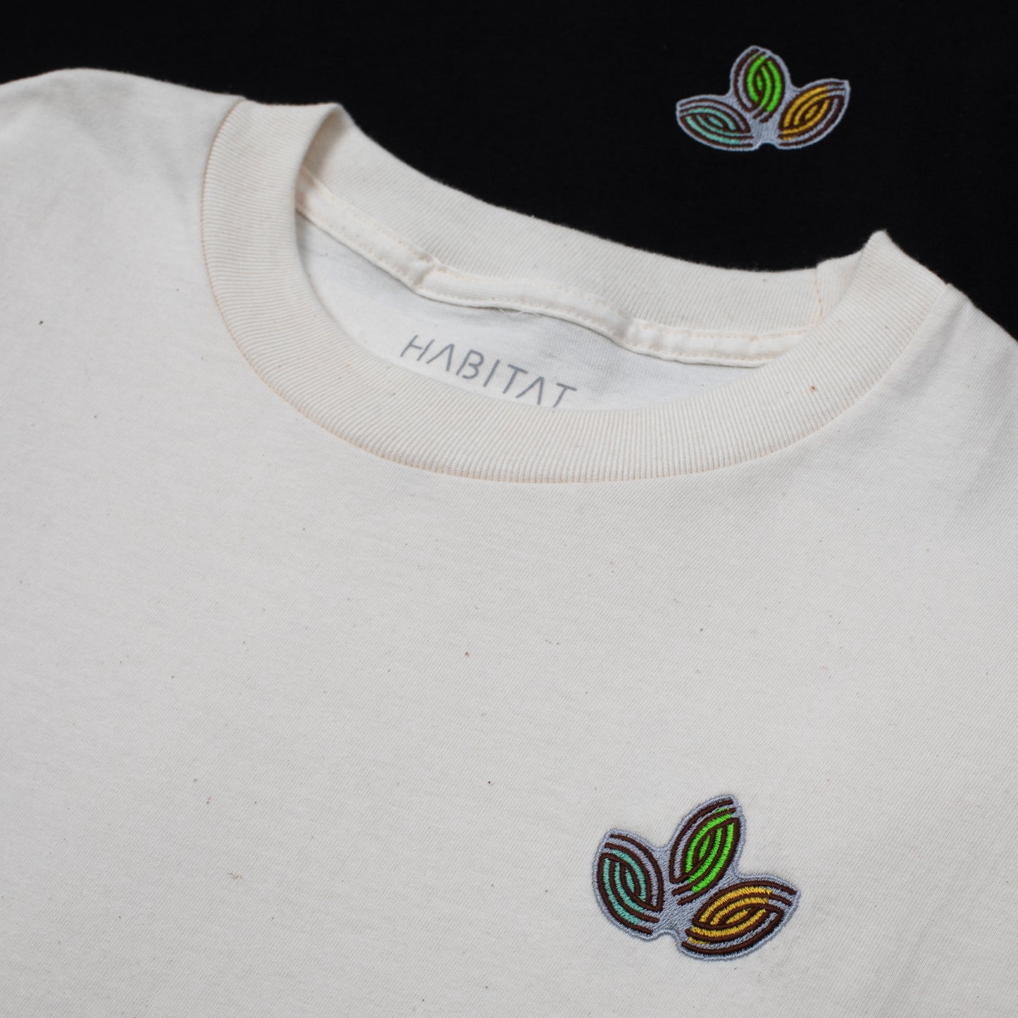 Leaves Embroidery T-Shirt Natural